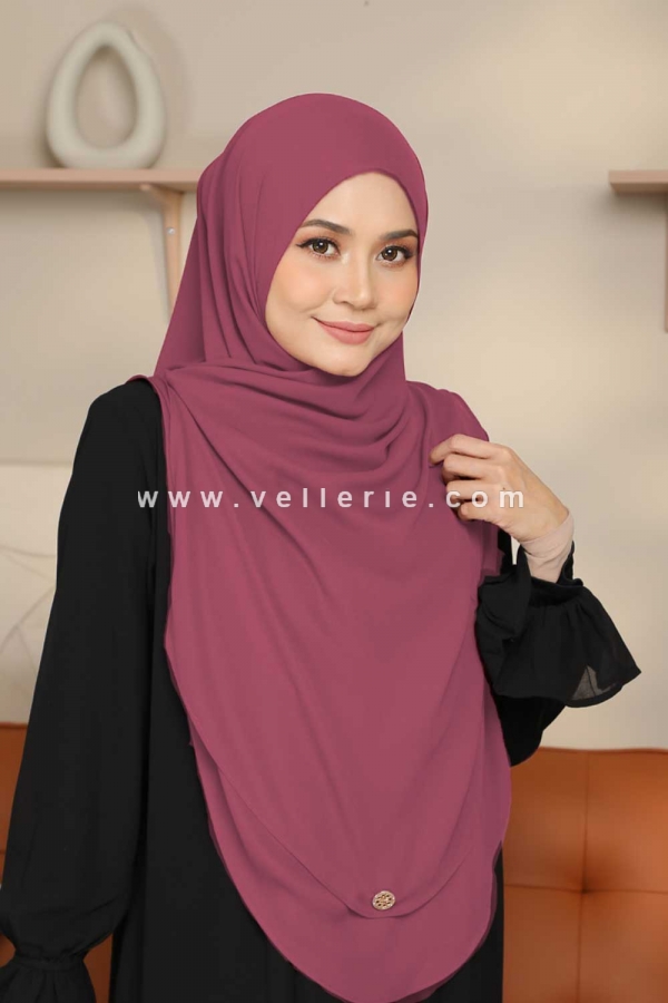 Indah Shawl - Deep Pink Indah Shawl - Deep Pink